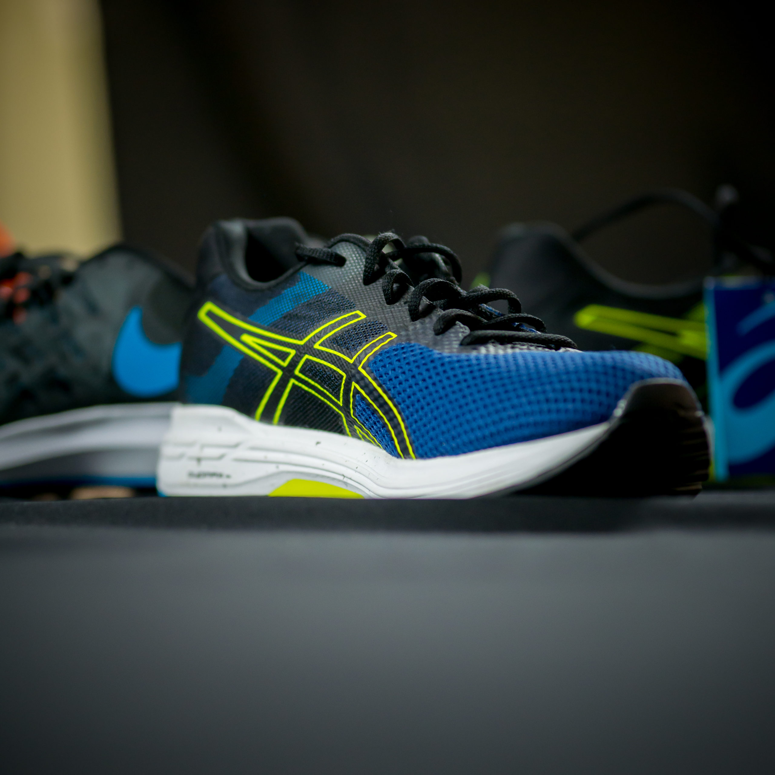 Ascics Laufschuhe Gel Phoenix 9